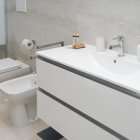 Πανσιόν Otium / E Morrovalle