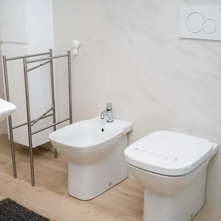Otium / E