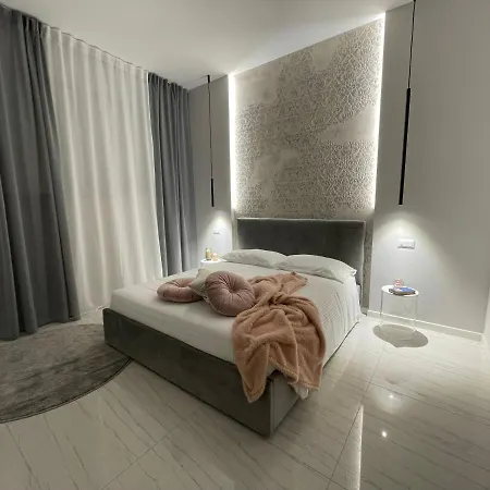 Otium / E Πανσιόν 4*