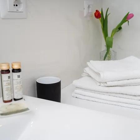 Otium / E 4* Morrovalle