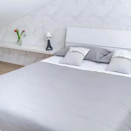 Otium / E Guest house Morrovalle