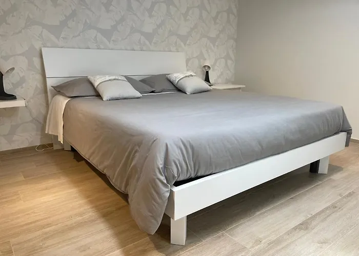 Otium / E Morrovalle