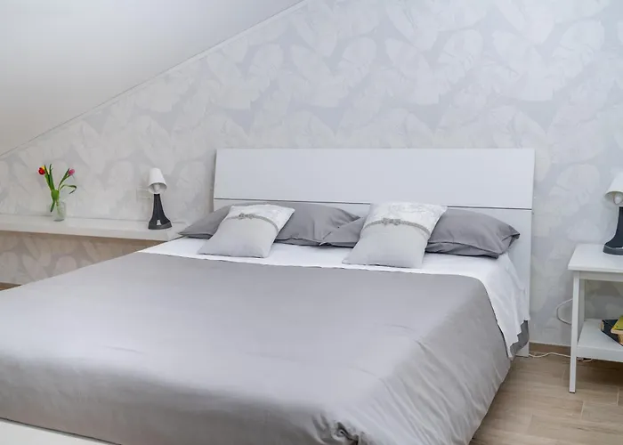 Otium / E 4* Morrovalle